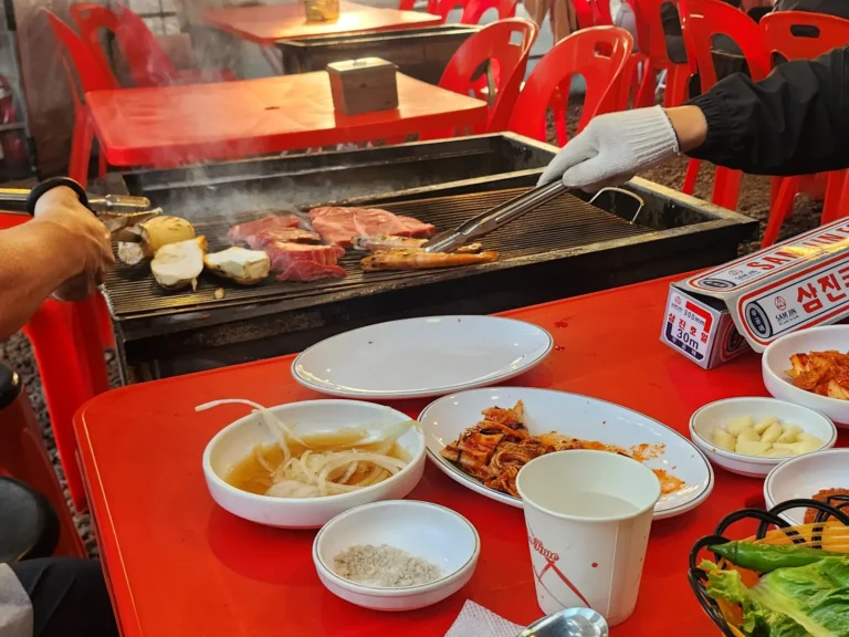 어울더울 청계산점